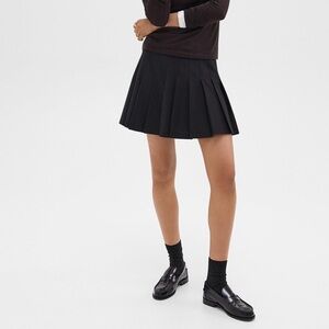 Wilfred Black Mini Pleated Skirt